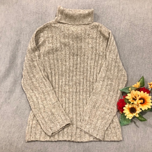 NWOT - Variegated Neutral Yarn Ribbed Turtleneck Sweater - Picture 11 of 16